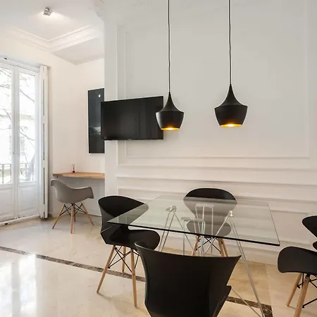 Baron Reina Apartment Valencia