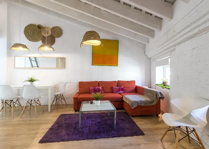Apartment Baron Reina *