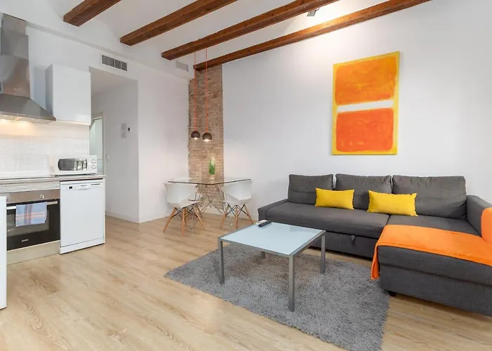 Baron Reina Apartment *